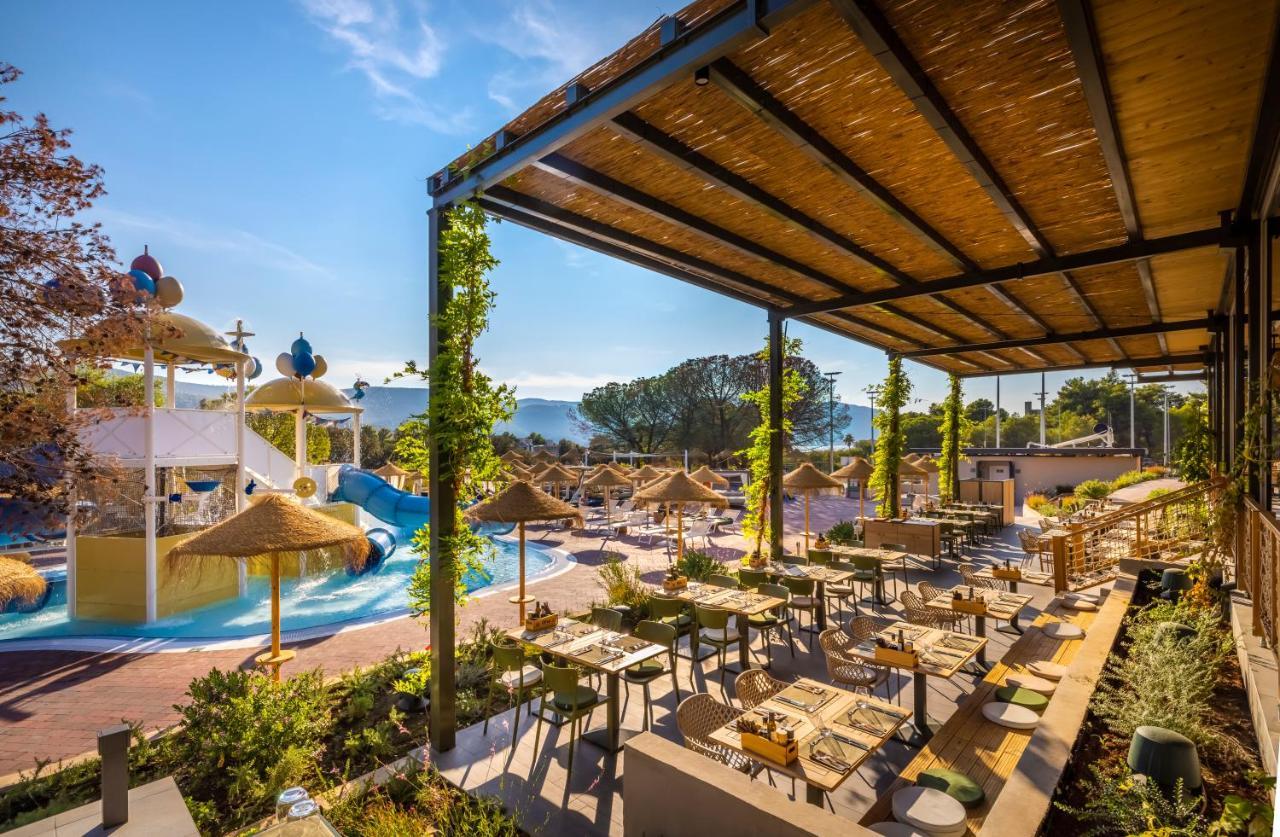 Valamar Amicor Resort สตารีกราด ภายนอก รูปภาพ
